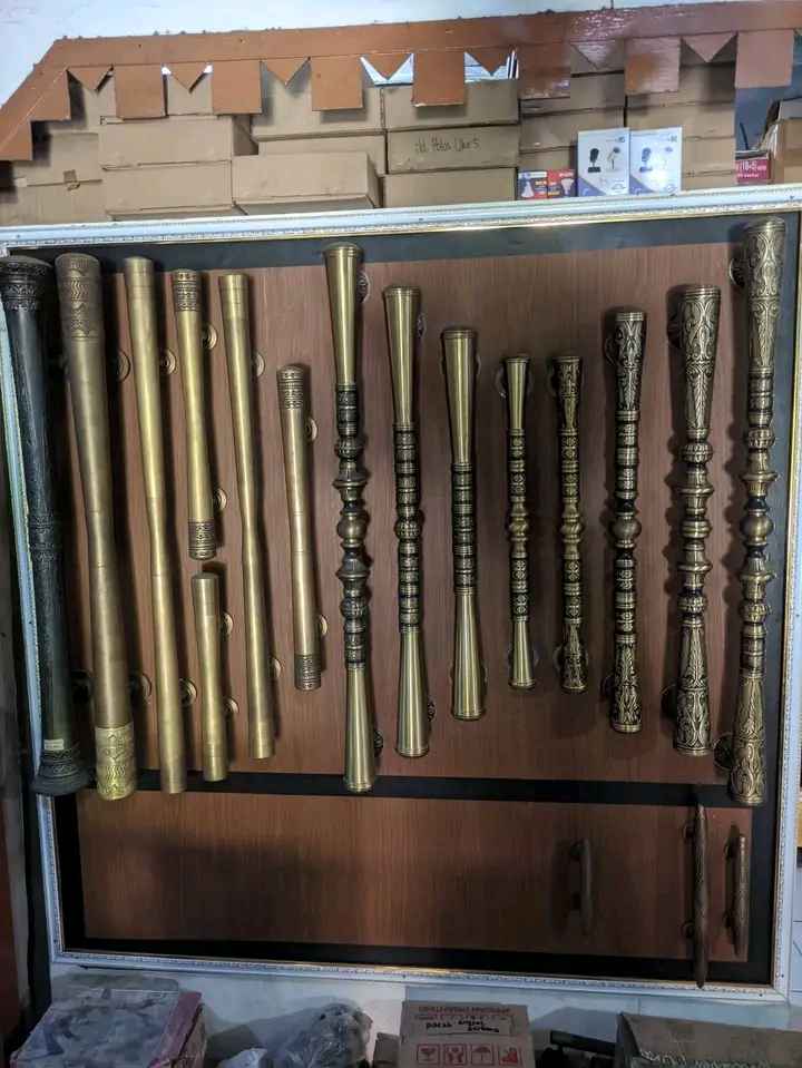Handle Pintu Bahan Kuningan